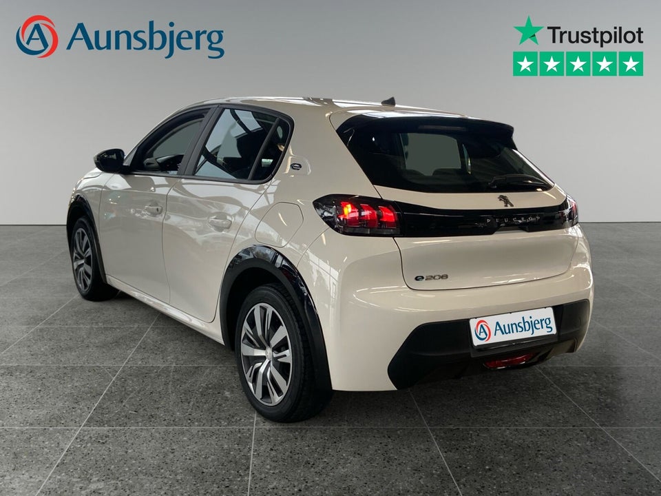 Peugeot e-208 50 Active 5d