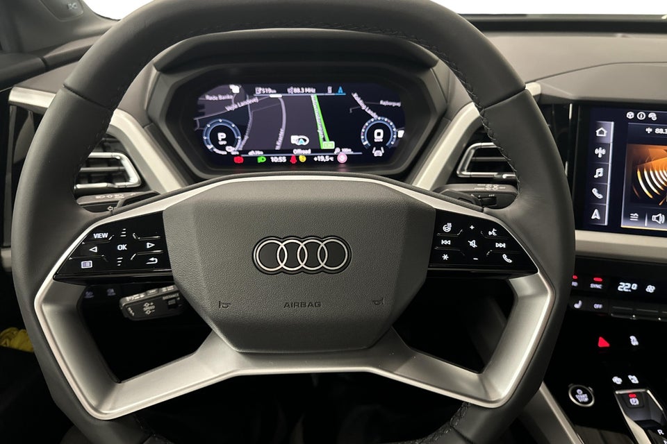 Audi Q4 e-tron 45 Progress 5d