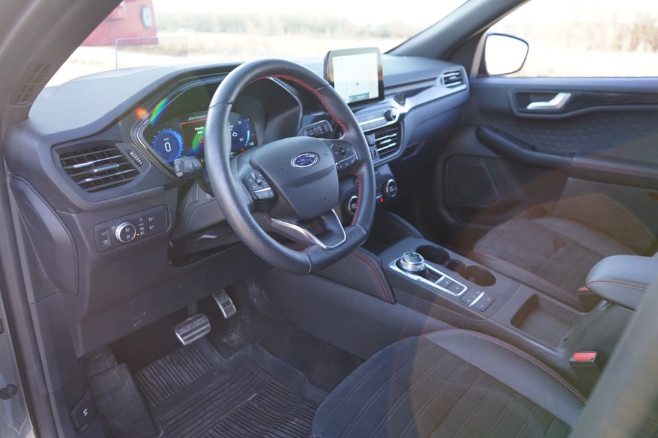 Ford Kuga 2,5 PHEV ST-Line X CVT 5d