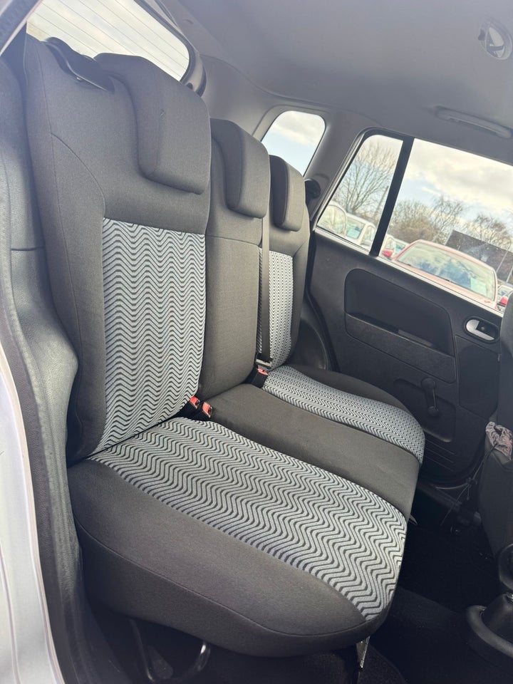 Ford Fusion 1,6 Trend aut. 5d