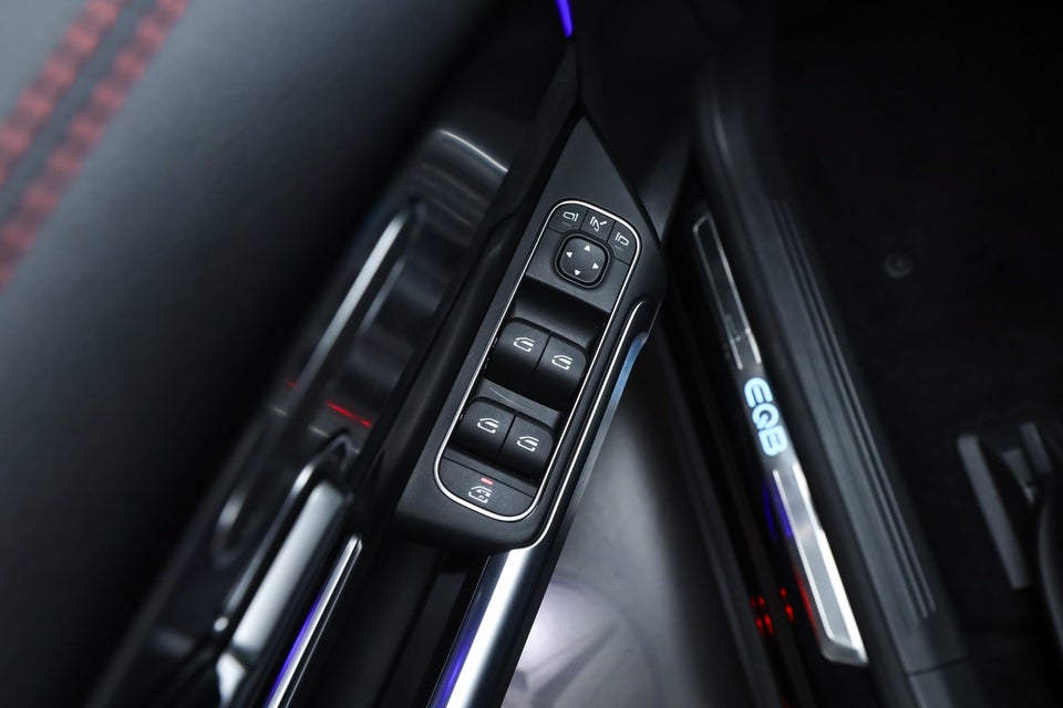 Mercedes EQB250+ AMG Premium 5d