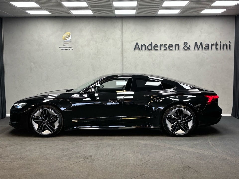 Audi e-tron GT quattro 4d