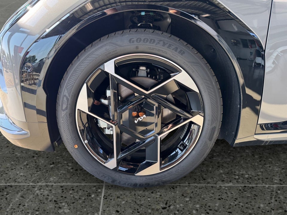 Kia EV4 81 Long Range GT-Line 5d