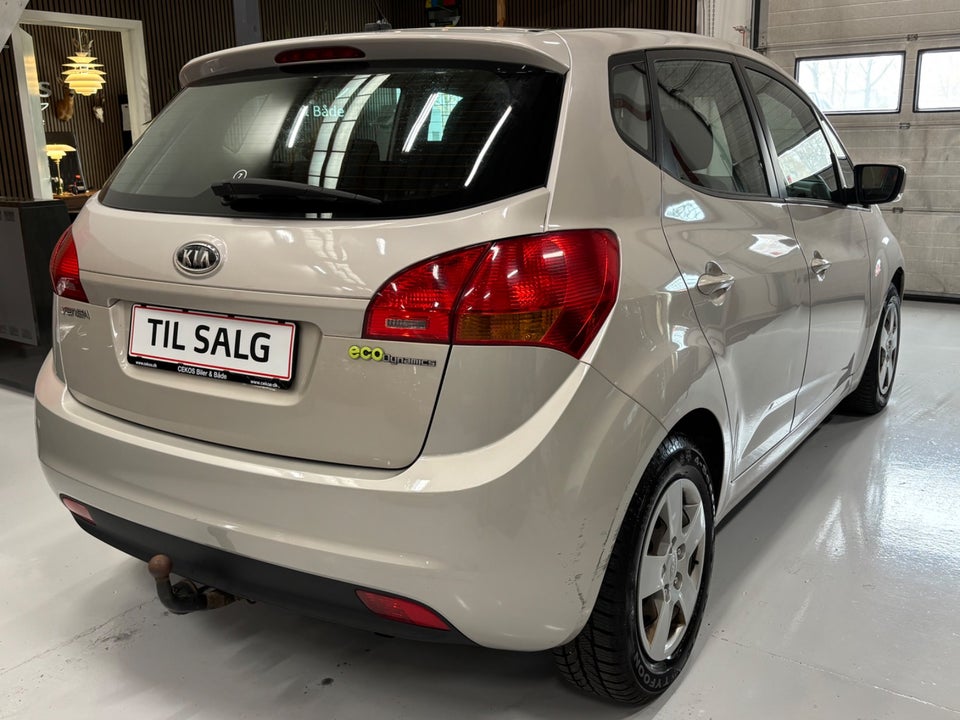 Kia Venga 1,4 CVVT Exclusive Fashion 5d