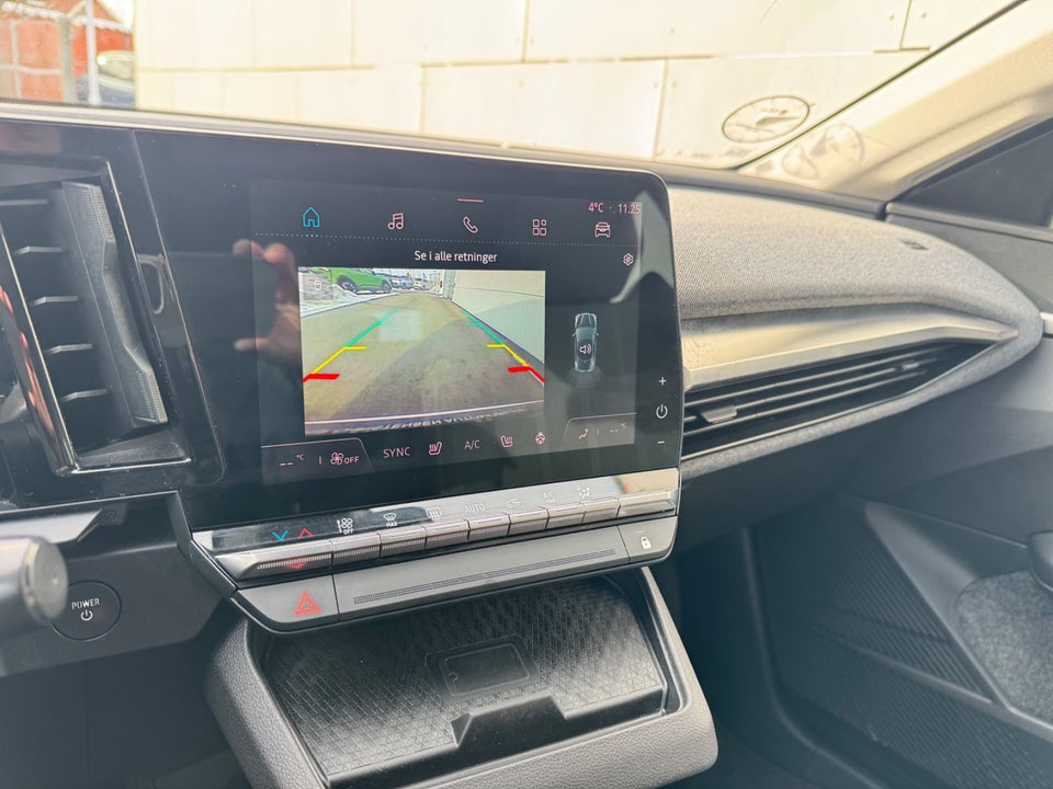 Renault Megane E-Tech 60 Equilibre 5d