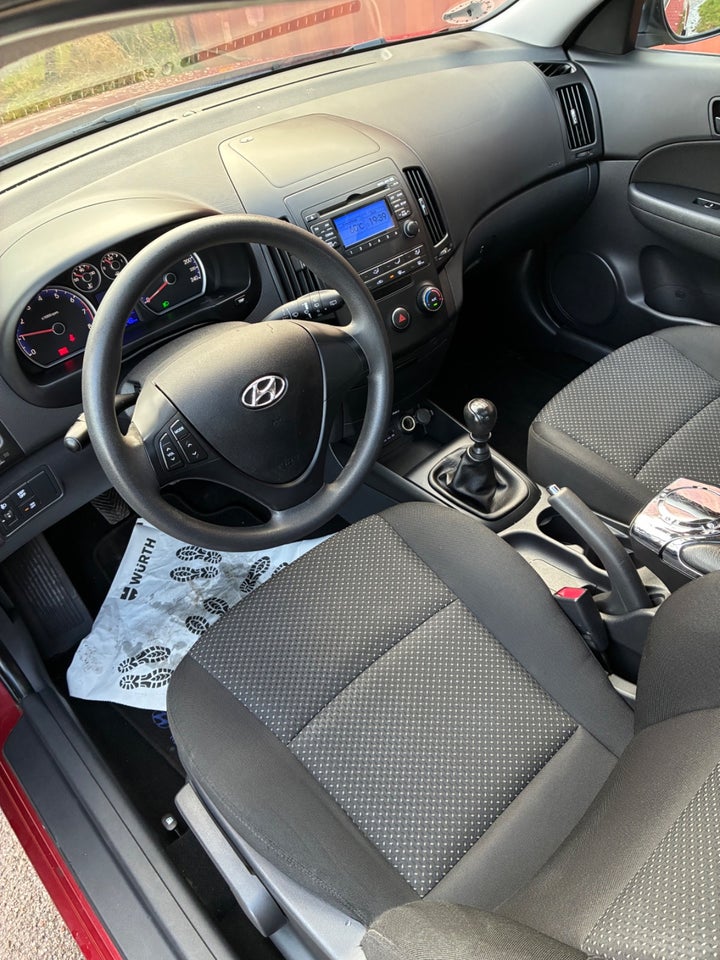 Hyundai i30 1,4 CVVT 109 Classic 5d