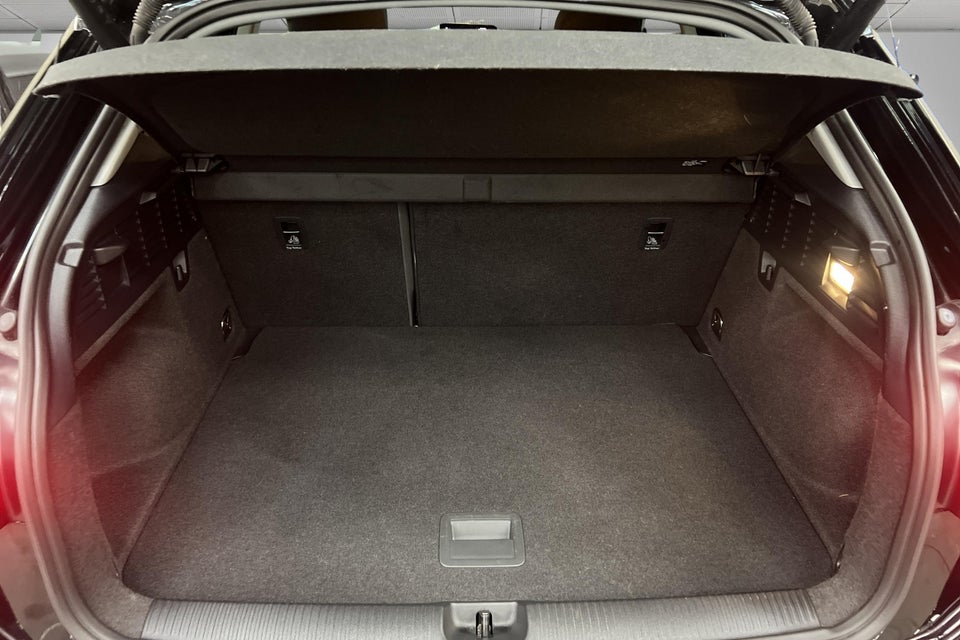 Audi Q2 35 TFSi Prestige S-tr. 5d