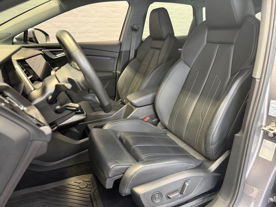 Audi Q4 e-tron 45 S-line quattro 5d