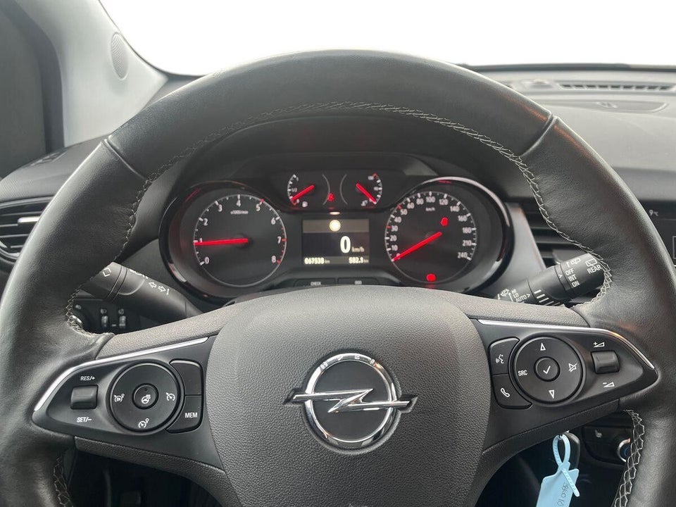 Opel Crossland X 1,2 T 130 Edition 5d