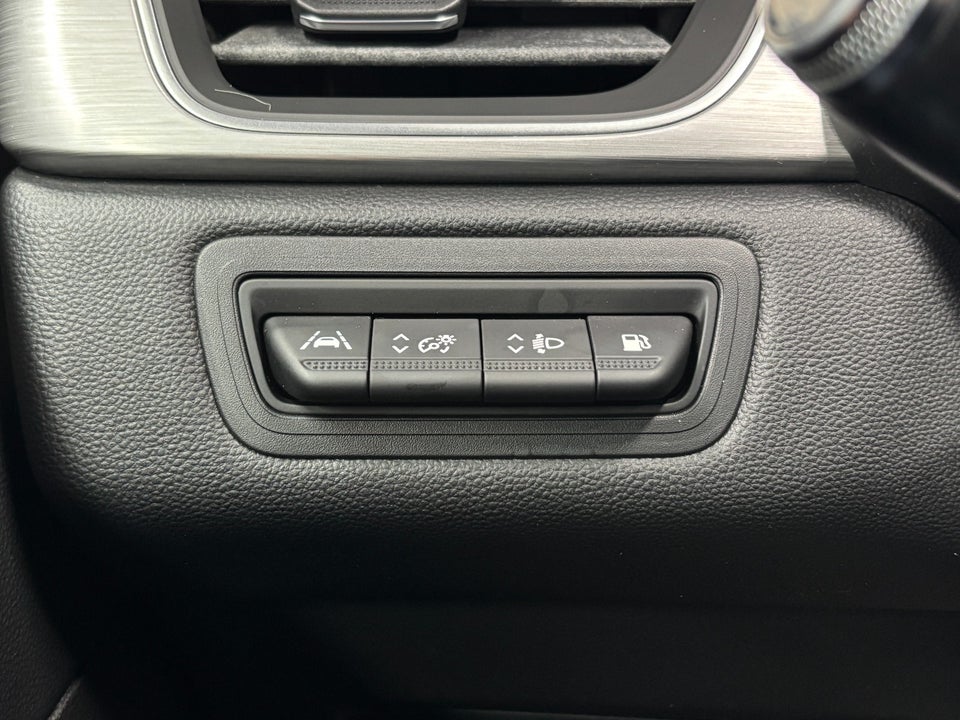 Renault Captur 1,6 E-Tech Intens 5d