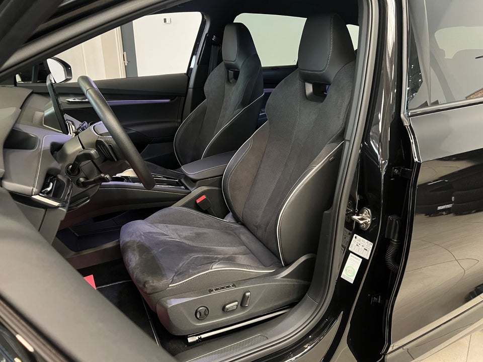 Skoda Enyaq 85x iV Sportline Maxx 5d