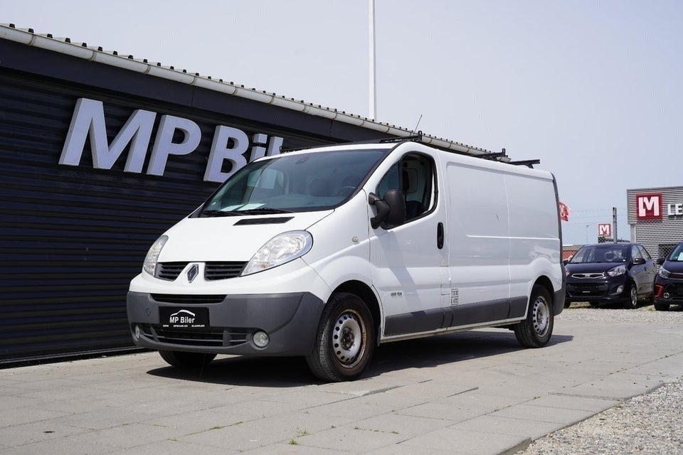 Renault Trafic T29 2,0 dCi 115 L2H1 aut. 4d