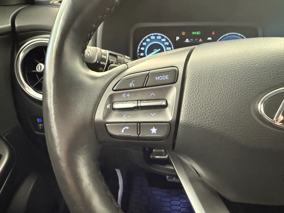 Hyundai Kona 64 EV Ultimate 5d