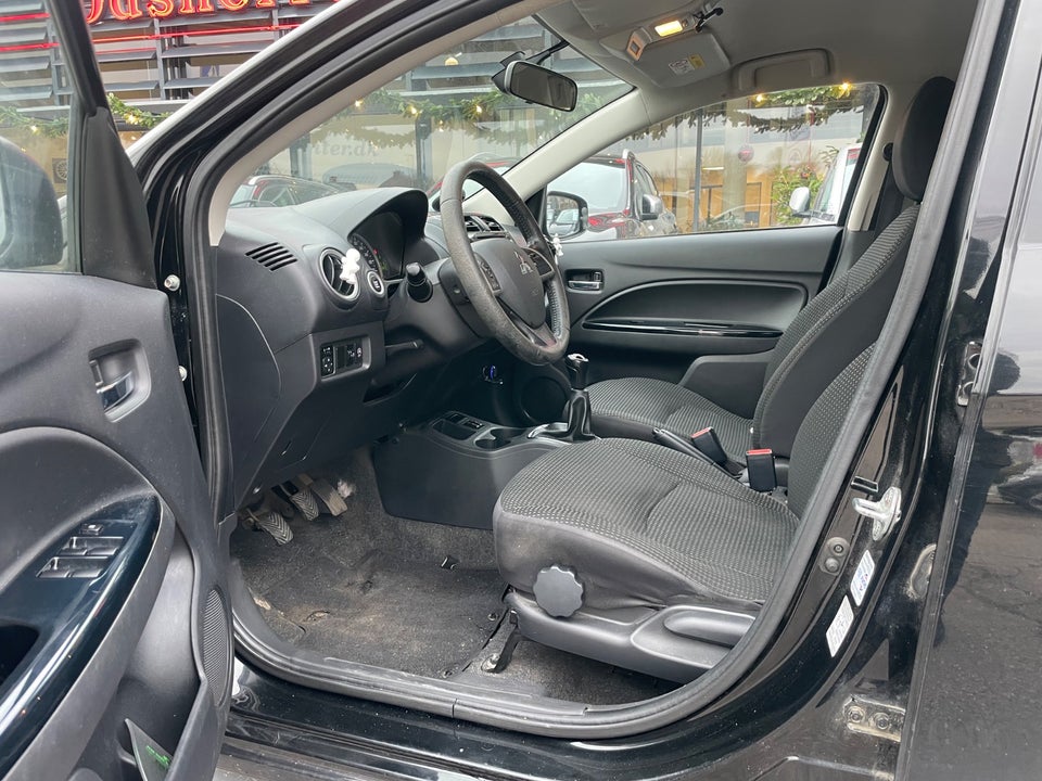 Mitsubishi Space Star 1,2 Invite 5d