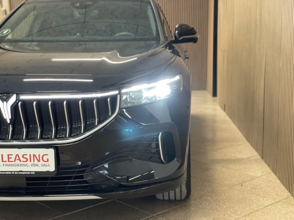 Voyah Free Platinum 5d