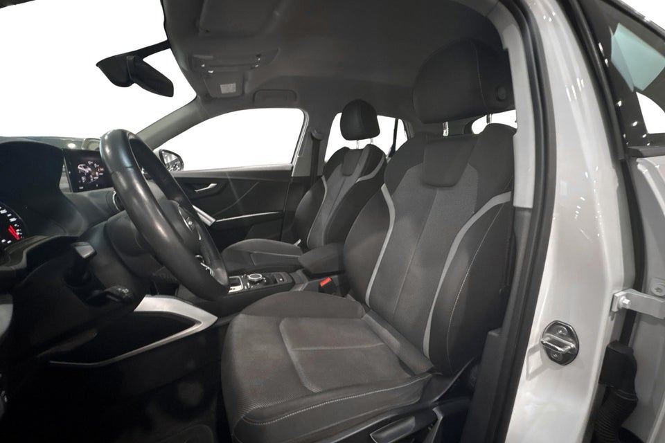 Audi Q2 35 TFSi Sport Prestige Select S-tr. 5d
