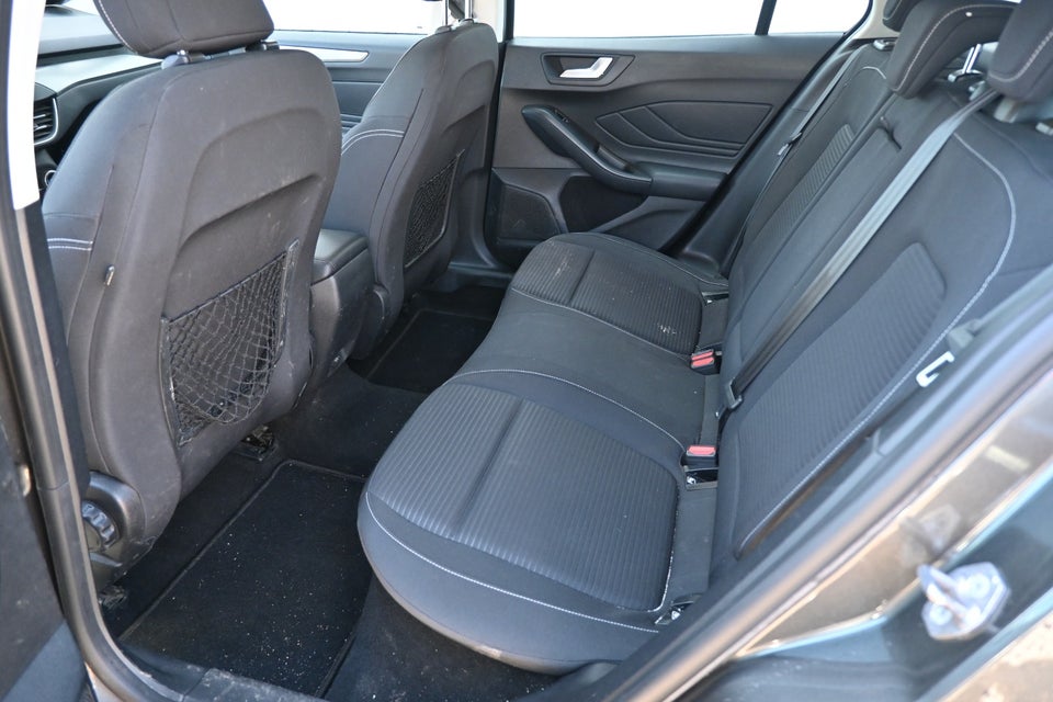 Ford Focus 1,0 EcoBoost Titanium stc. 5d