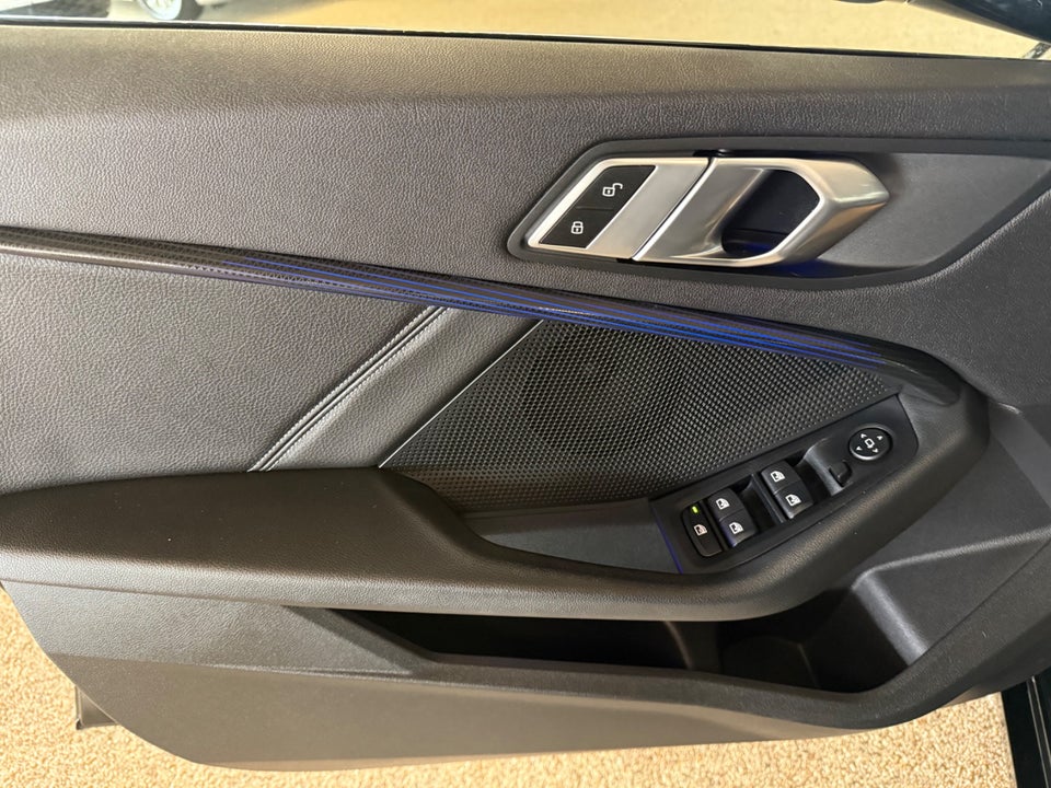 BMW 118d 2,0 Sport Line aut. 5d