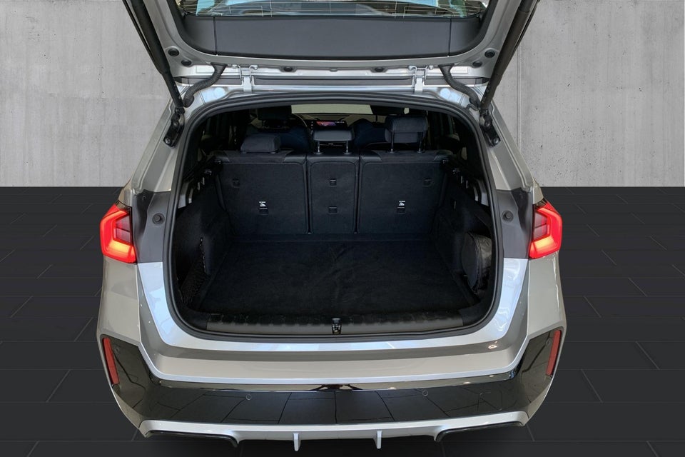 BMW iX1 eDrive20 Fully Charged M-Sport 5d