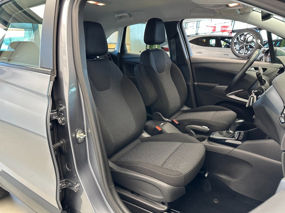 Opel Crossland X 1,2 T 110 Enjoy aut. 5d