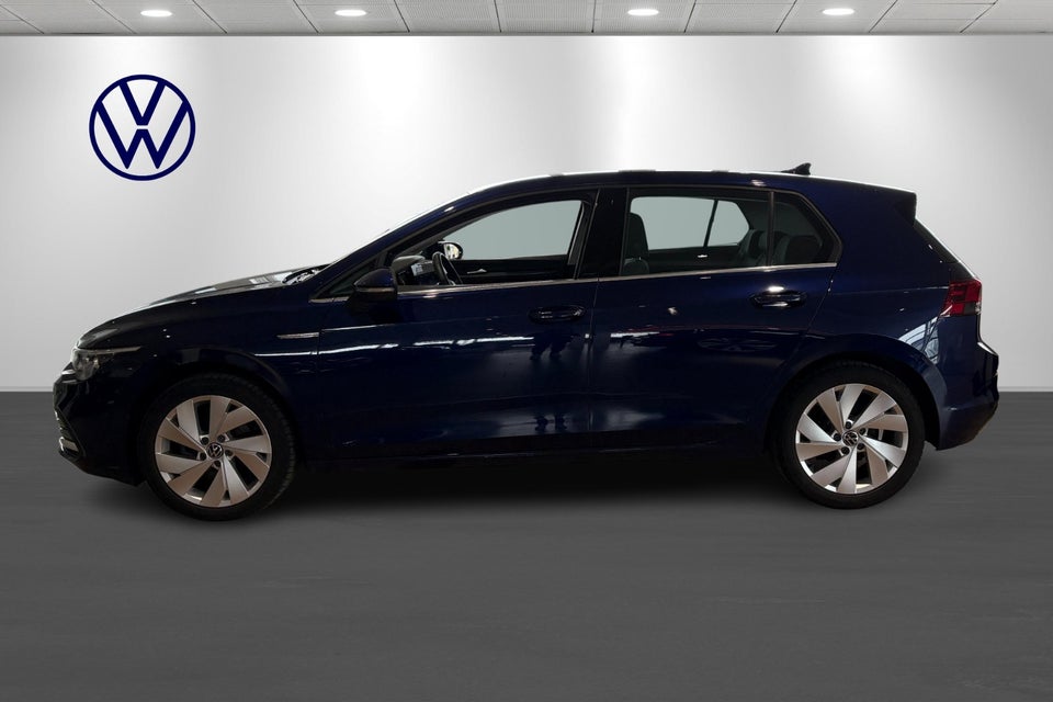 VW Golf VIII 1,5 eTSi 150 Style DSG 5d