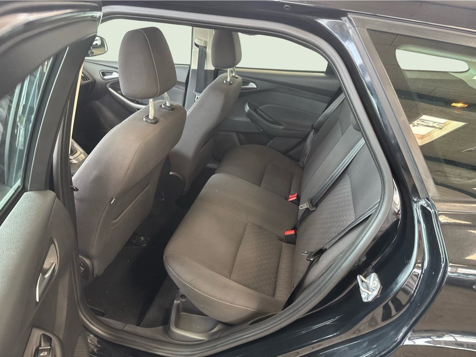 Ford Focus 1,0 SCTi 125 Titanium stc. ECO 5d