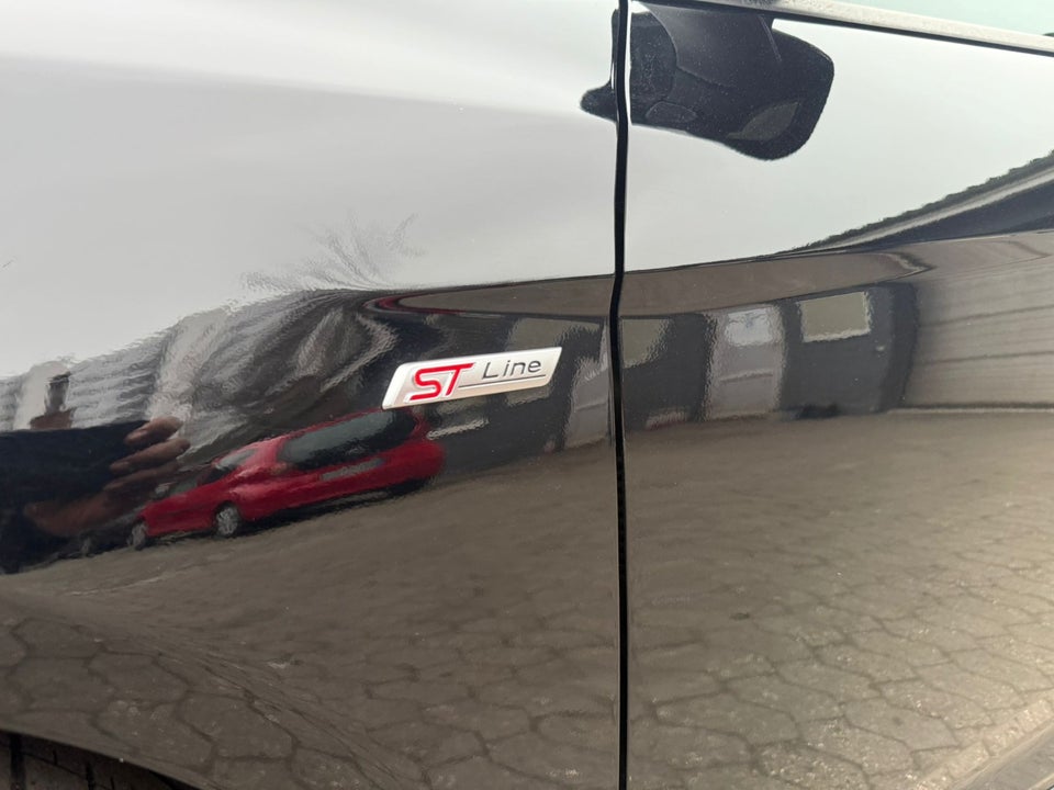 Ford Focus 1,0 SCTi 125 ST-Line stc. 5d