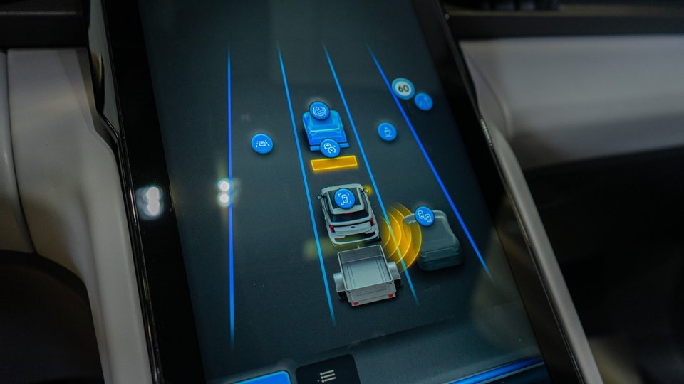 Ford Explorer 77 Premium Extended Range 5d