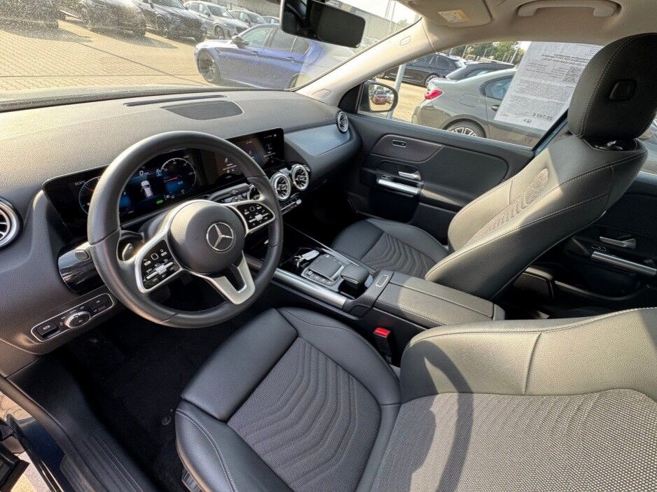 Mercedes EQA250 Progressive 5d