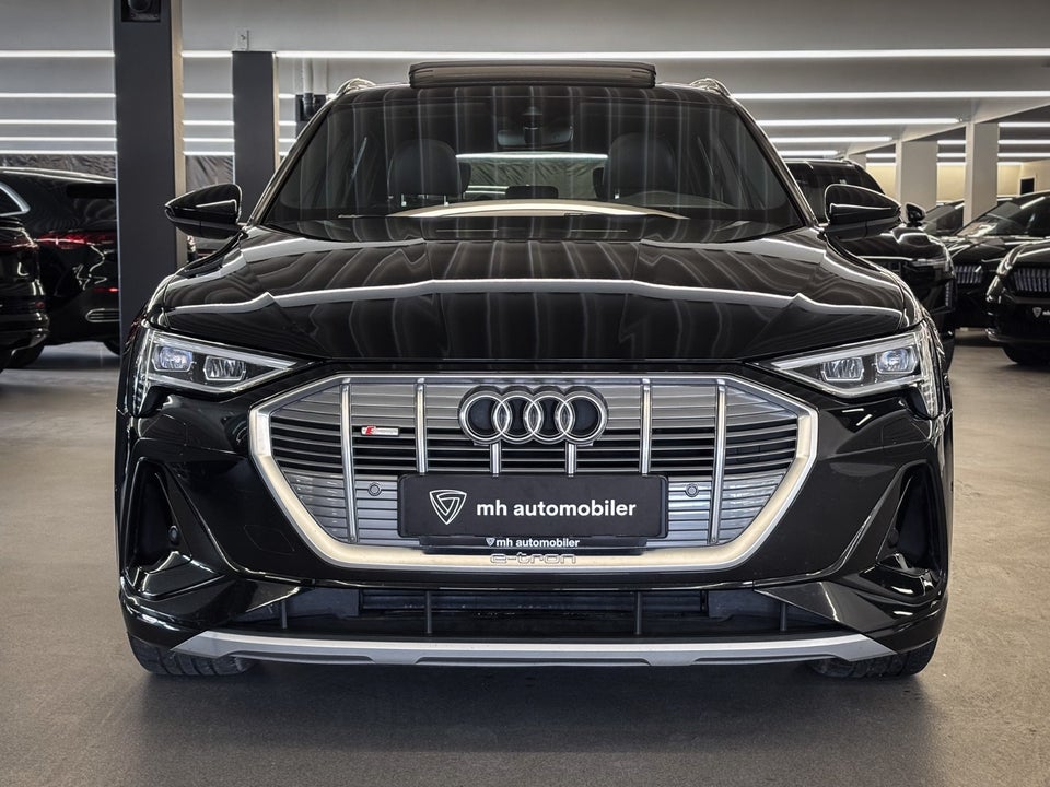 Audi e-tron 55 S-line quattro 5d