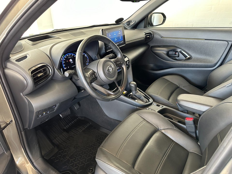Toyota Yaris Cross 1,5 Hybrid Premier Edition e-CVT 5d