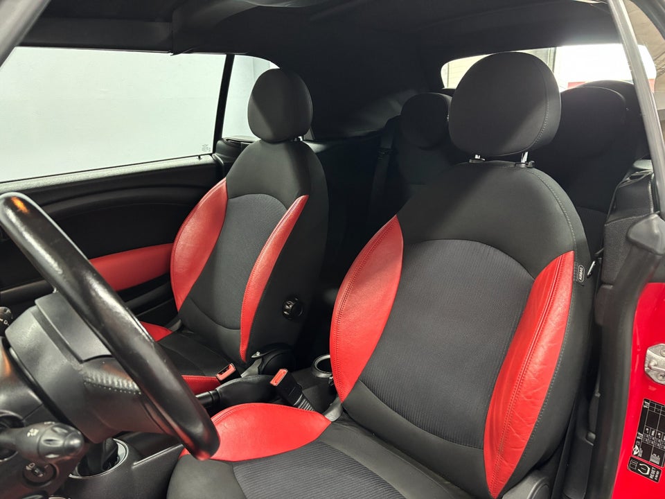 MINI One 1,6 Cabriolet 2d