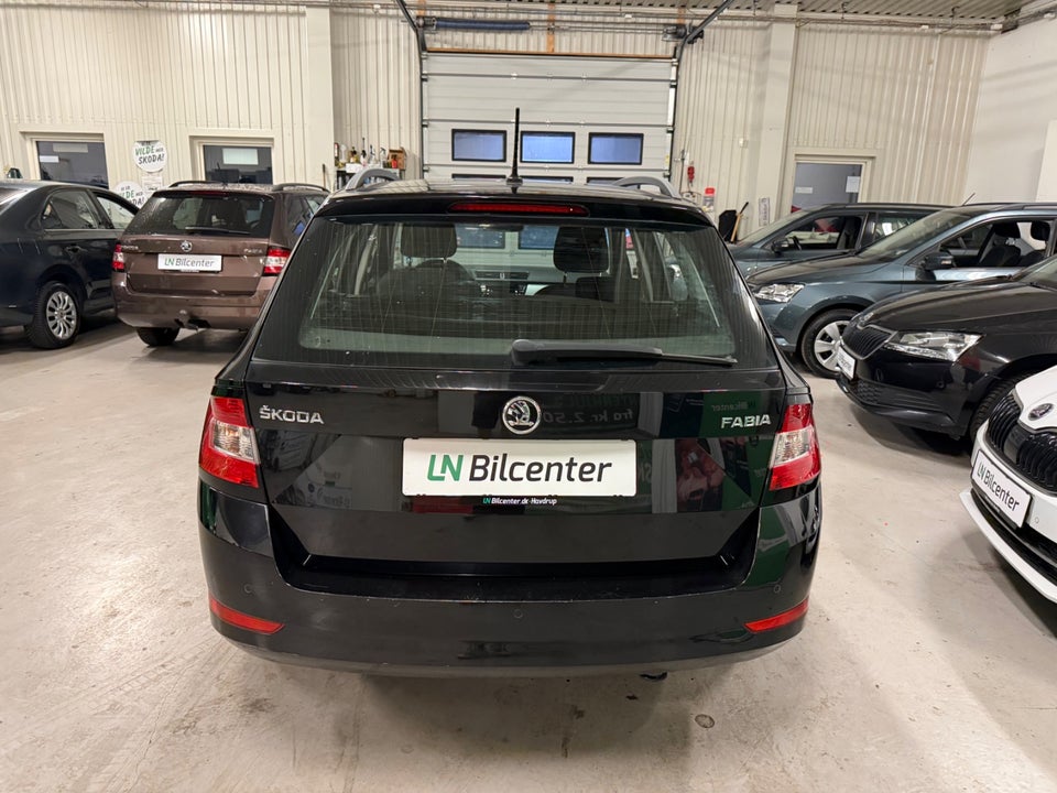 Skoda Fabia 1,0 TSi 110 Ambition Combi DSG 5d