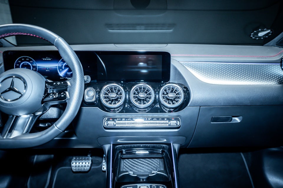 Mercedes EQA250+ AMG Advance Plus 5d