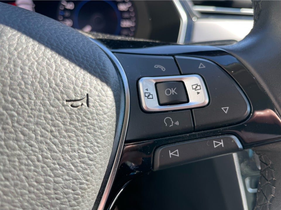 VW Passat 1,4 TSi 150 Highline Premium Variant DSG 5d