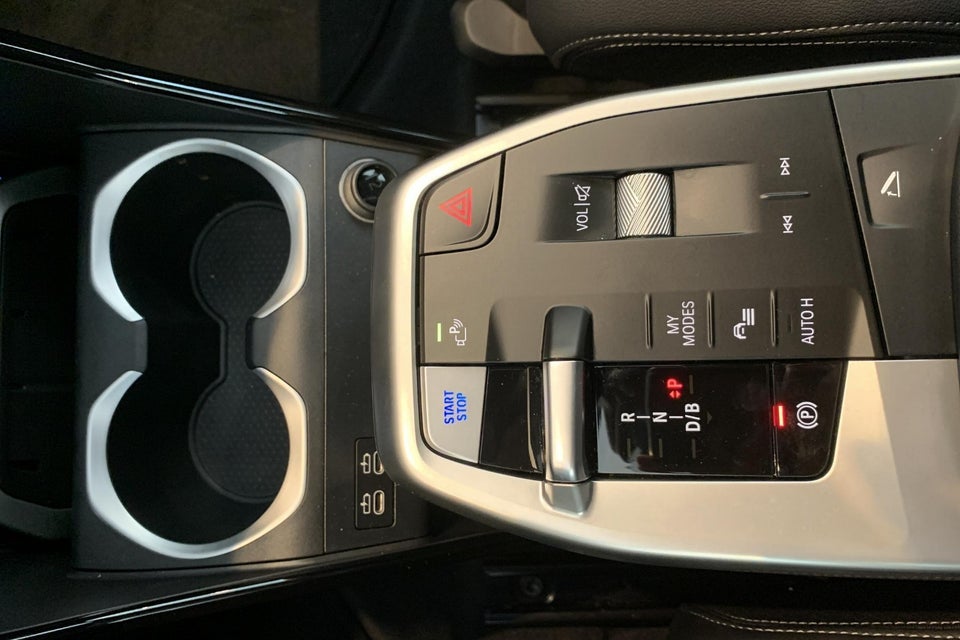 BMW iX1 eDrive20 M-Sport 5d