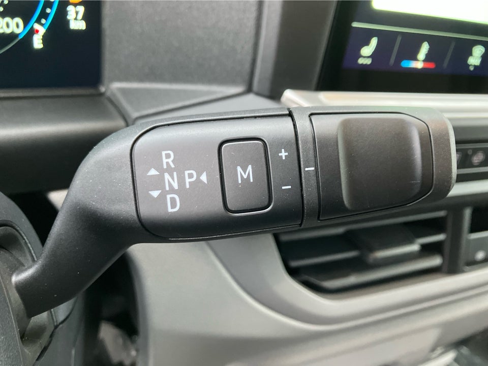 VW Transporter 2,0 TDi 150 Comfort Kassevogn aut. SWB