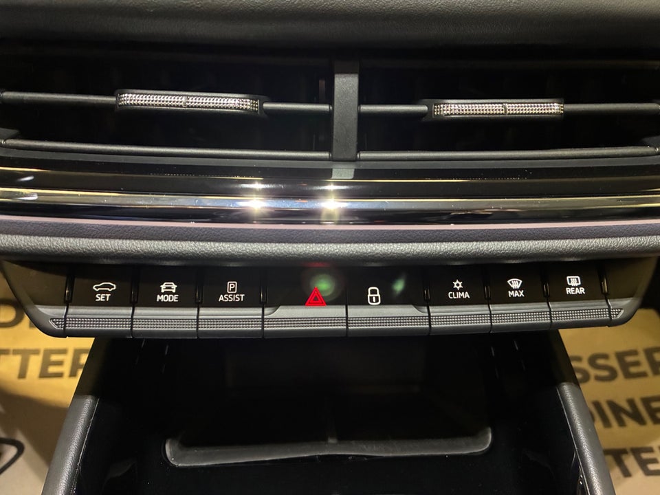 Skoda Enyaq 80 iV Suite 5d