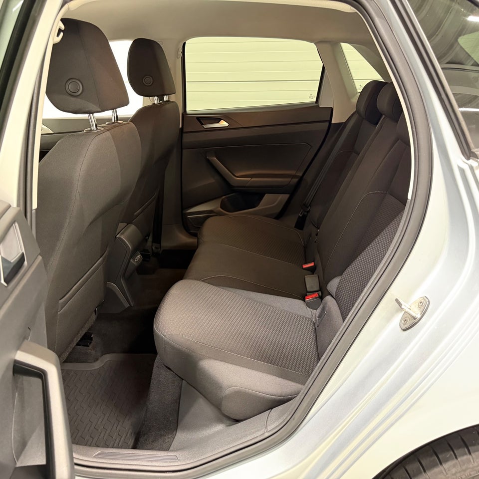 VW Polo 1,6 TDi 95 Comfortline 5d