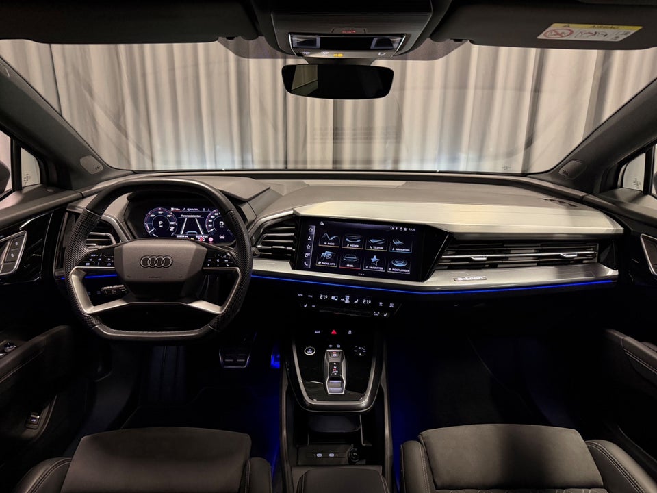 Audi Q4 e-tron 45 S-line Sportback quattro 5d