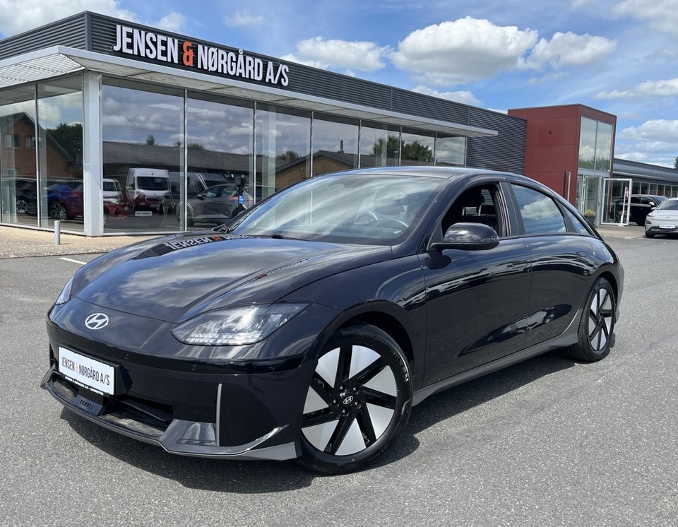 Hyundai Ioniq 6 53 Essential 4d