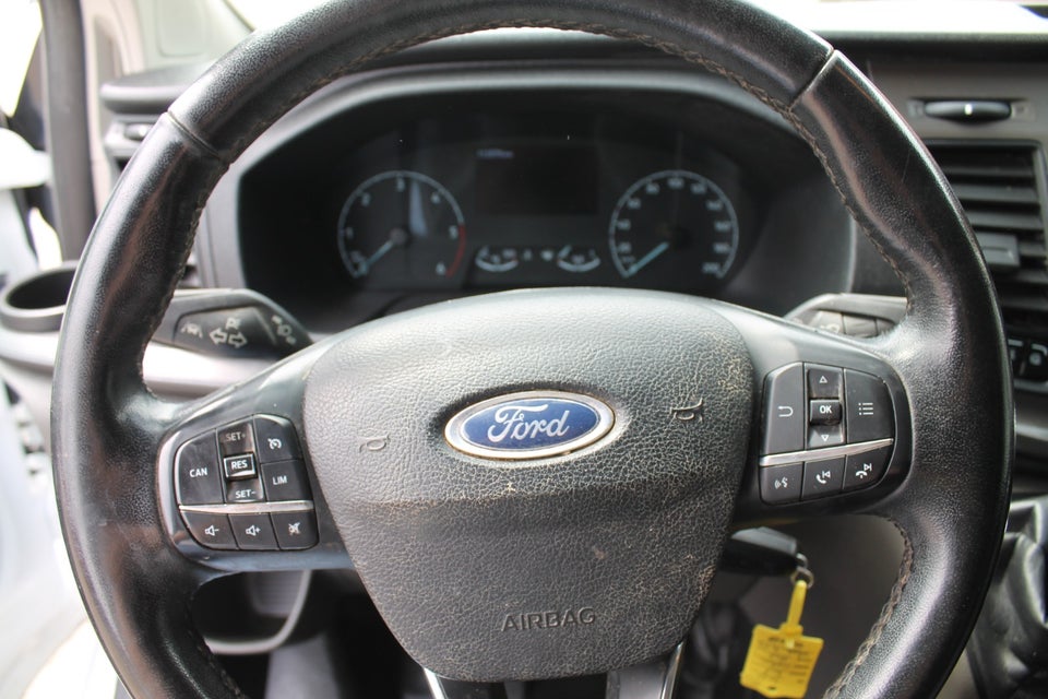Ford Transit Custom 300 L2 2,0 TDCi 130 Trend