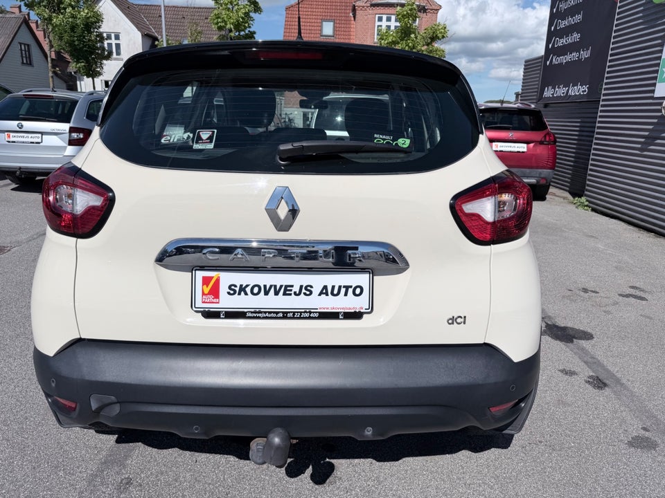 Renault Captur 1,5 dCi 90 Dynamique EDC 5d