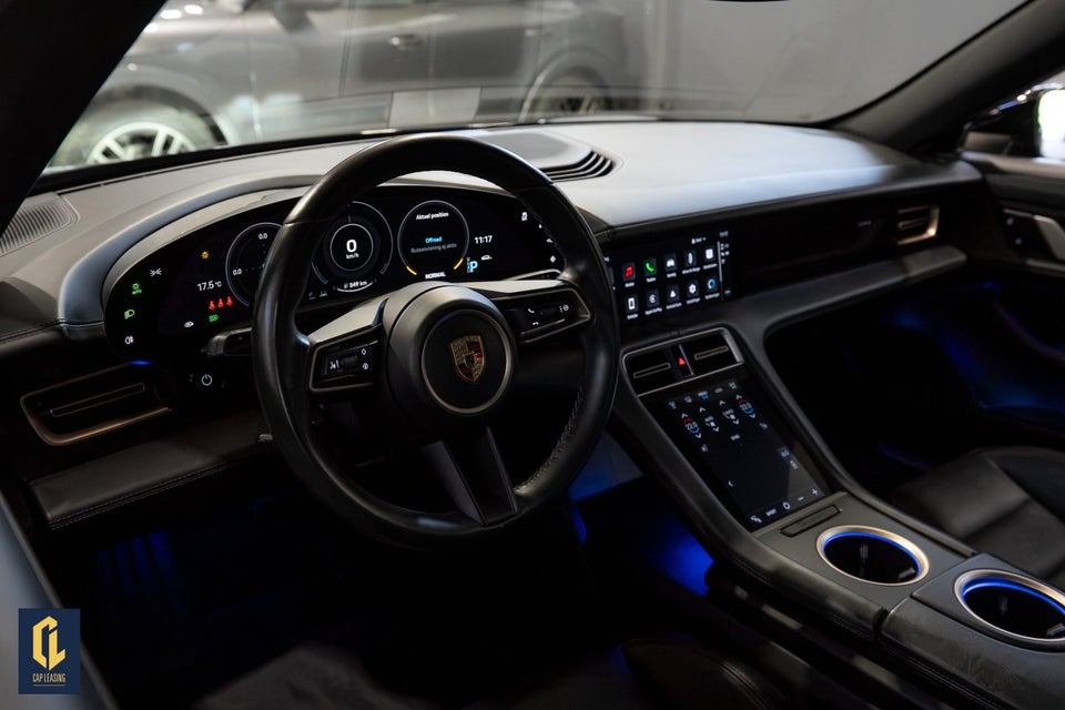 Porsche Taycan 4S Performance+ 4d
