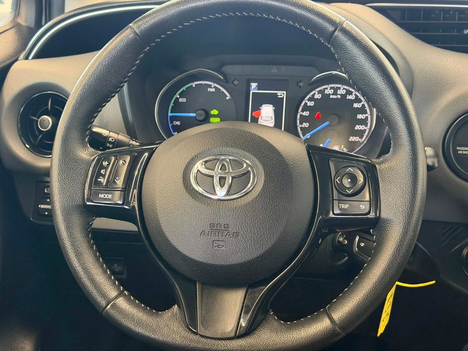 Toyota Yaris 1,5 Hybrid H2 Limited e-CVT 5d