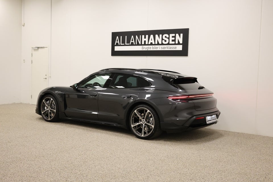 Porsche Taycan 4S Performance+ Cross Turismo 5d
