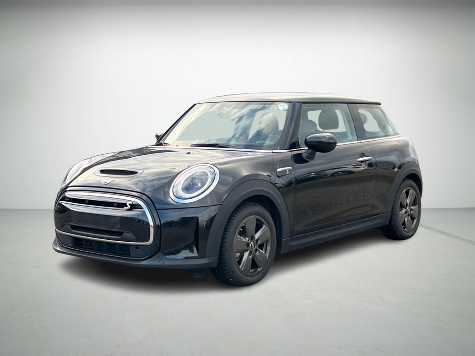 MINI Cooper SE Essential 3d