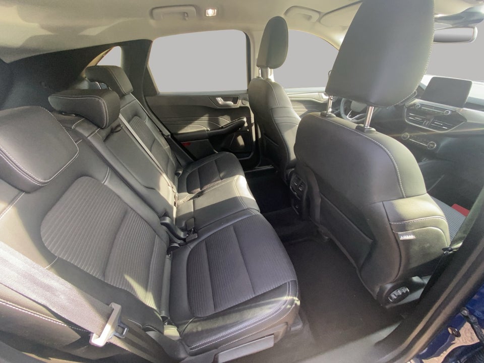 Ford Kuga 2,5 PHEV Titanium X CVT 5d