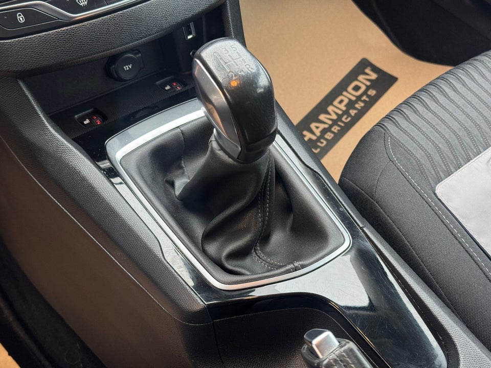 Peugeot 308 1,6 BlueHDi 100 Active 5d