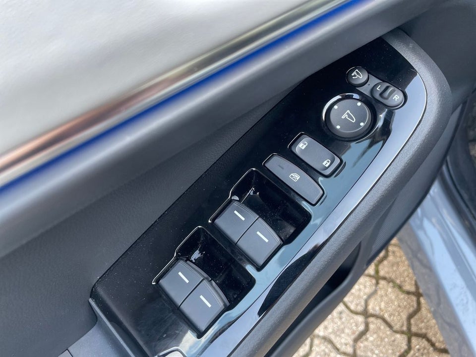 Honda e:Ny1 Advance 5d